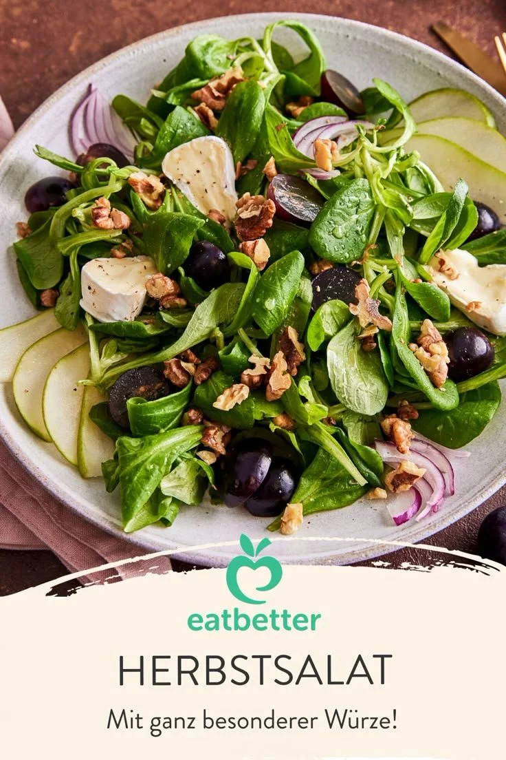 Leckerer Herbstsalat, zubereitet in nur 20 Minuten, mit buntem Gemüse.
