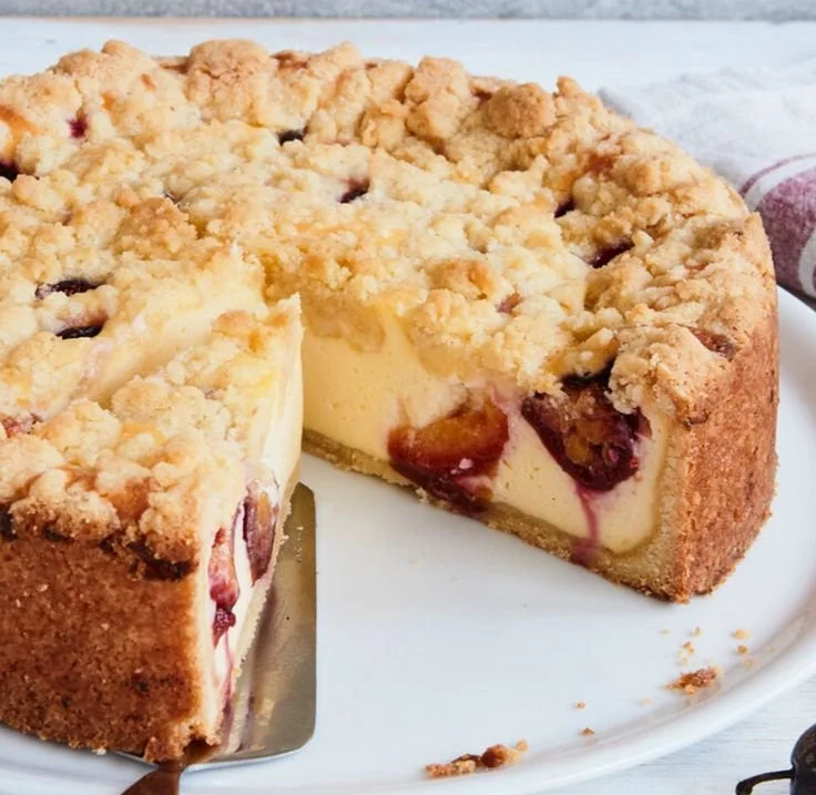 Käsekuchen mit Zwetschgen