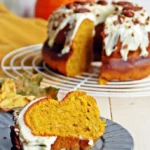 kurbiskuchen mit frischkase frosting schurzenfra 2026 07 24 033008 686x1024 1
