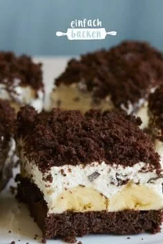 Maulwurfkuchen vom Blech mit Banane, einfaches Rezept für Kuchenliebhaber