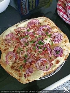 Schneller Flammkuchen von meerjungfrau mit frischen Zutaten