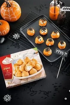 Leckere Halloween Cake Pops mit gruseligen Designs für die Feier
