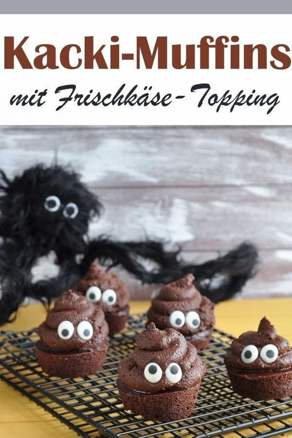 Bunte Kacki-Muffins für Halloween oder Karneval dekoriert.