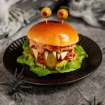 monster burger fur halloween herzhaft schnell g 2026 08 06 224139 683x1024 1